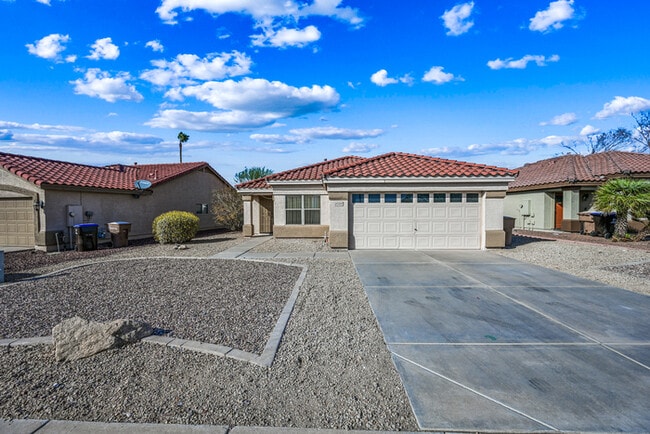 property at 10550 W Via Del Sol