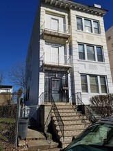 716 S 15th St in Newark, NJ - Building Photo - Other