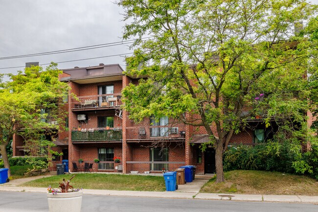 3505 Perron Boul in Laval, QC - Building Photo - Primary Photo
