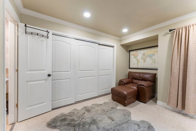 property at 2209 W Settler's Way