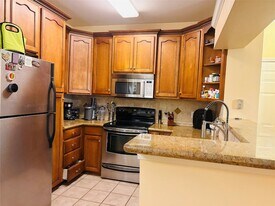 1330 Old Spanish Trl, Unit 4209 in Houston, TX - Building Photo