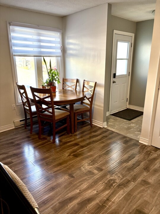 20 Nash Crescent in Mt Pearl, NL - Building Photo