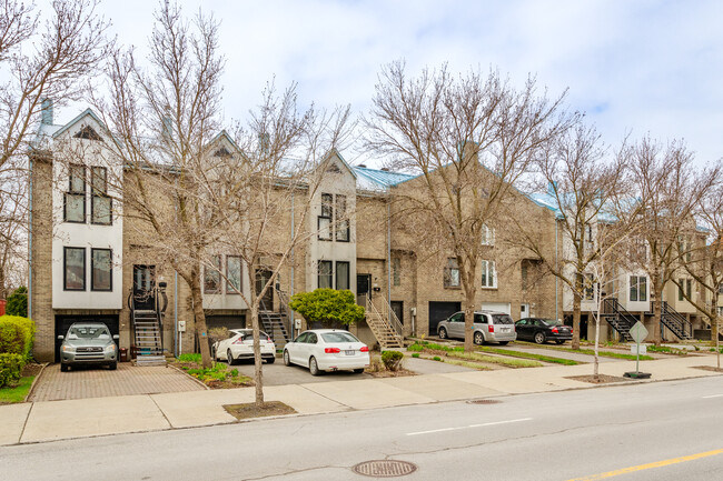 1270 Thomas-Keefer St in Montréal, QC - Building Photo - Building Photo