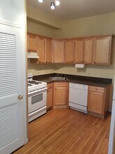 1746 W Nelson St, Unit 1746 W Nelson Apt #1 in Chicago, IL - Building Photo - Building Photo