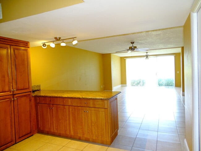 4813 Esedra Ct in Greenacres, FL - Building Photo - Building Photo