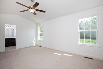 1656 Fairchild Rd in Harrisburg, PA - Building Photo - Building Photo