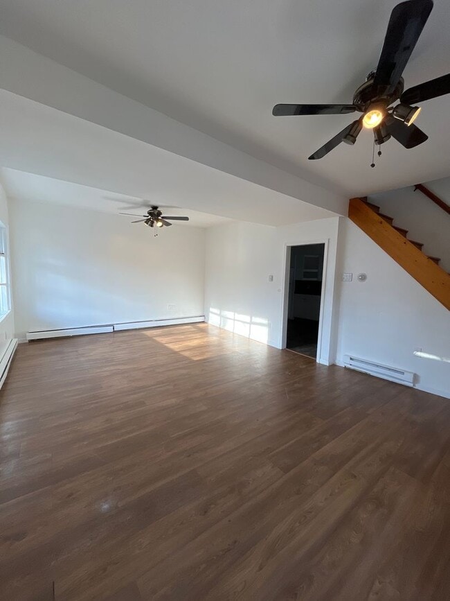 485 S Walnut St in Slatington, PA - Building Photo - Building Photo