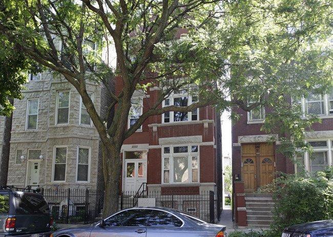 1111 N Winchester Ave in Chicago, IL - Building Photo - Building Photo