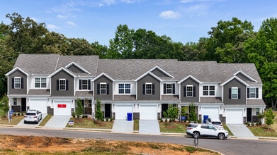 717 McKissick Dr in Reidville, SC - Building Photo - Building Photo