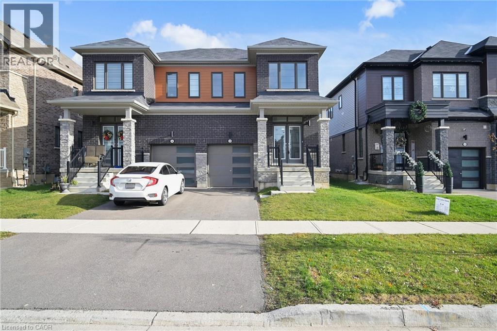 54 Lise Ln in Haldimand, ON - Building Photo