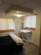 1860 Carroll Ave, Unit 1 in St. Paul, MN - Building Photo - Building Photo