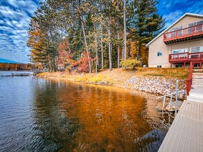 440 S Peninsula Ln in Gwinn, MI - Building Photo - Building Photo