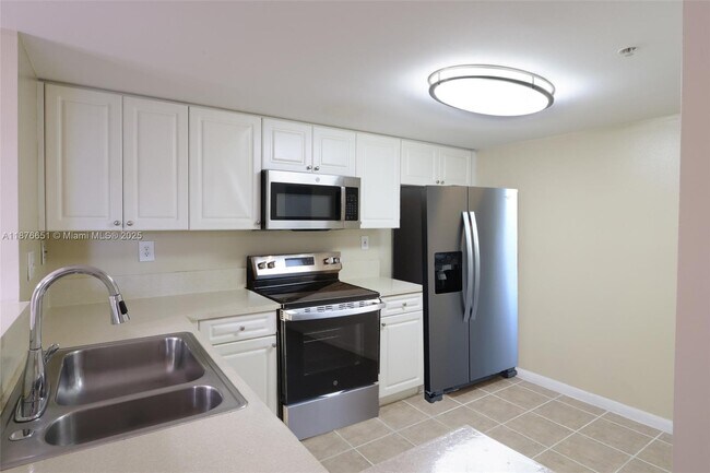 property at 520 SE 5 Ave