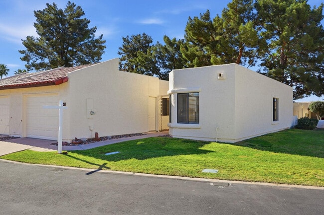 650 S Arrowwood Way in Mesa, AZ - Building Photo - Building Photo