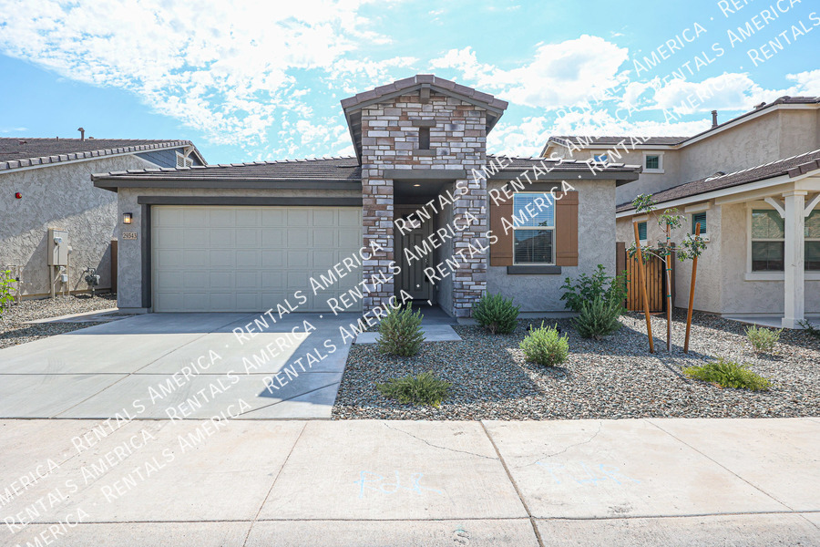 29343 N 136th Ln in Peoria, AZ - Building Photo