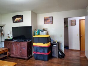 2421 Adler Cir in Middleton, WI - Building Photo - Building Photo