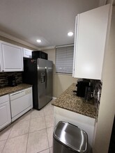 4381 Trevi Ct, Unit 202 in Greenacres, FL - Building Photo - Building Photo