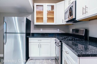 2210 Martin Luther King Jr Way in Berkeley, CA - Building Photo - Building Photo