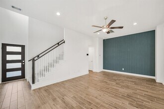 21131 Medina River Dr in Hockley, TX - Building Photo - Building Photo