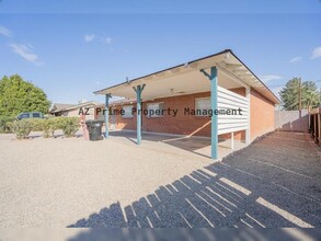 3523 Hayden Rd in Scottsdale, AZ - Building Photo - Building Photo