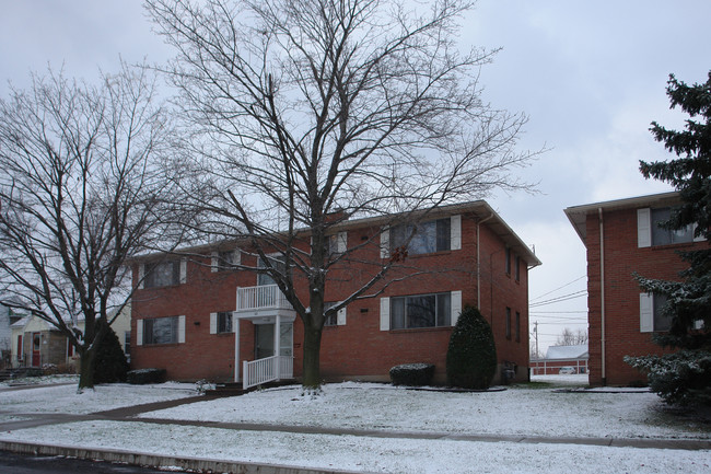 310 Merrymont Dr in Buffalo, NY - Building Photo - Building Photo