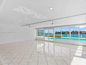 205 N Hibiscus Dr in Miami Beach, FL - Foto de edificio - Building Photo