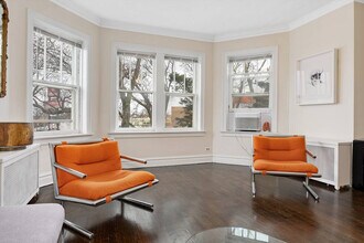 3615 N Sawyer Ave in Chicago, IL - Building Photo - Building Photo