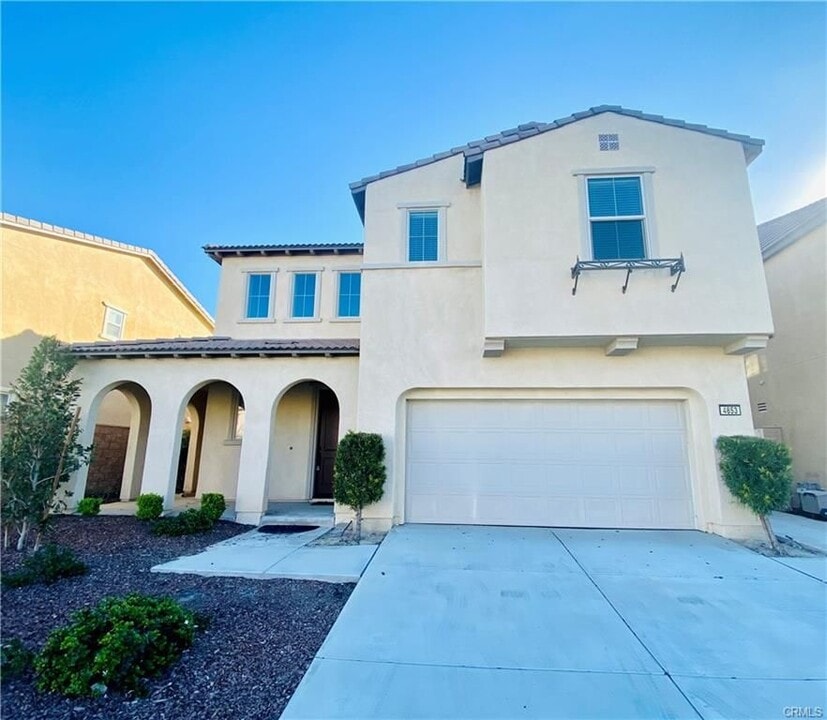 4853 S Bountiful Trail in Ontario, CA - Building Photo