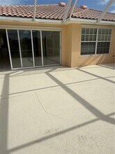 7707 Pesaro Dr in Sarasota, FL - Building Photo - Building Photo