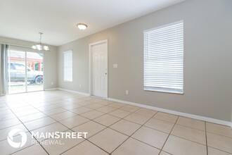 5545 Fifth Ave in Ft. Myers, FL - Building Photo - Building Photo