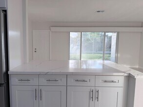 231 NE 16th Ave in Pompano Beach, FL - Building Photo - Building Photo