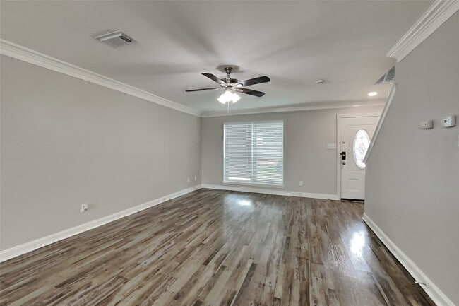 19642 Cypress Bough Dr