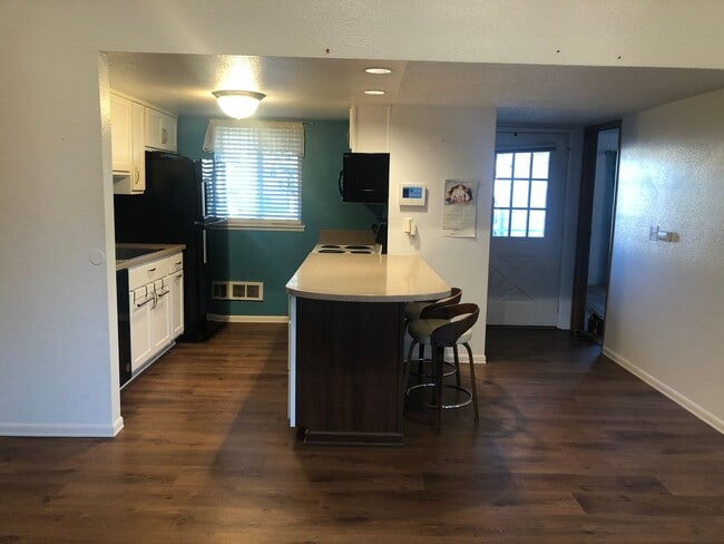 11929 SE 251st St in Kent, WA - Building Photo - Building Photo