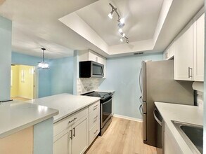 1277 McMullen Booth Rd in Clearwater, FL - Building Photo - Building Photo