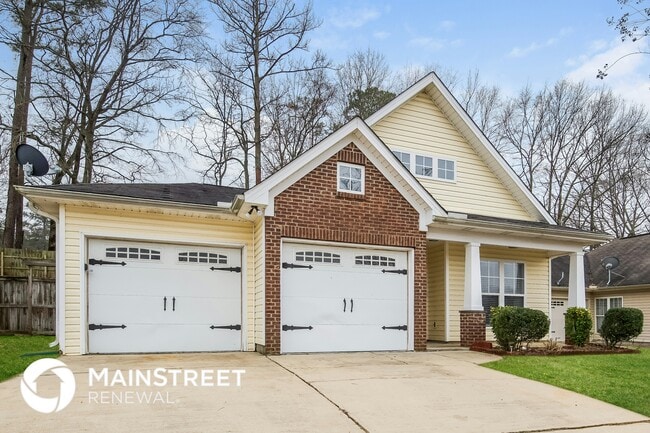 124 Rossburg Dr in Calera, AL - Building Photo - Building Photo