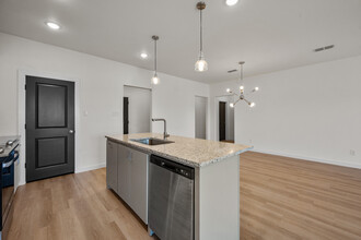 6941 12th St in Lubbock, TX - Building Photo - Building Photo