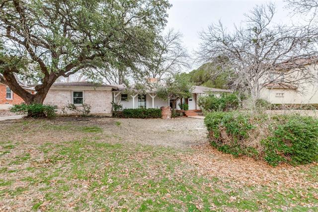 6415 Preston Crest Ln in Dallas, TX - Building Photo