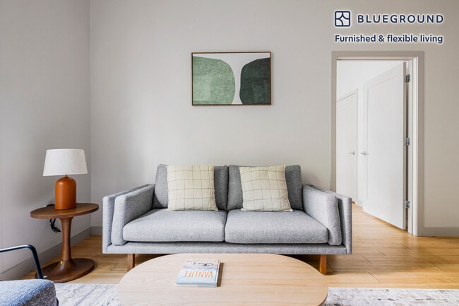 320 D St in Boston, MA - Building Photo - Building Photo