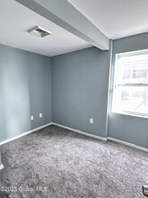 741 Burden Ave-Unit -2 in Troy, NY - Building Photo - Building Photo