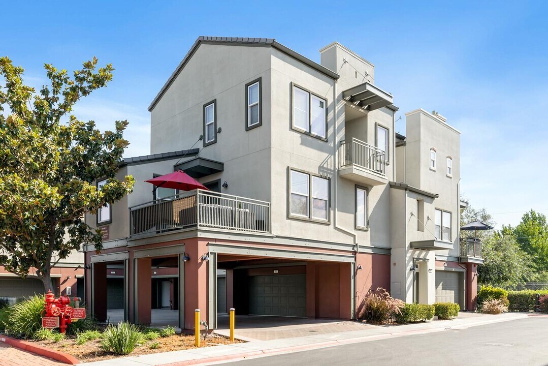 307 Bautista Pl in San Jose, CA - Building Photo