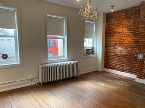 1625 Wisconsin Ave NW in Washington, DC - Building Photo - Building Photo