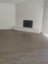 5601 Arbor Ct in Bakersfield, CA - Building Photo - Building Photo