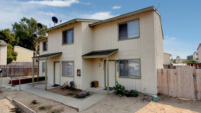 2106 Wilmar Ave in Oceano, CA - Building Photo - Building Photo