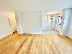 1816 New Hampshire Ave NW in Washington, DC - Building Photo - Building Photo