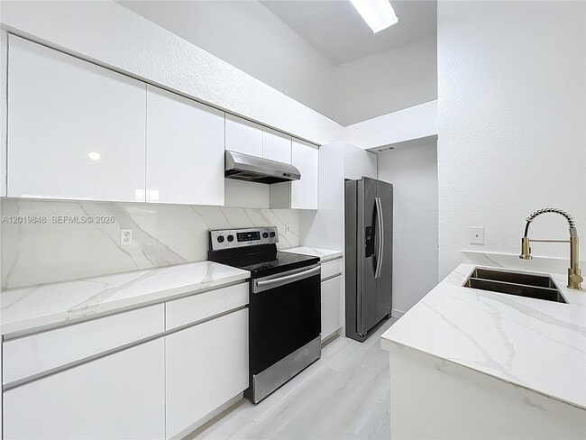 property at 2225 Metropolitan Way