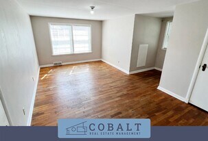 1710 Laramie St in Manhattan, KS - Building Photo