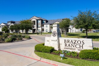 Brazos Ranch in Rosenberg, TX - Foto de edificio - Building Photo