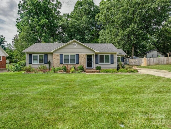 property at 325 Clearbrook Rd