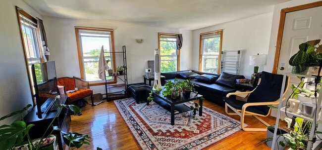 67 Brooks St in Boston, MA - Building Photo - Building Photo