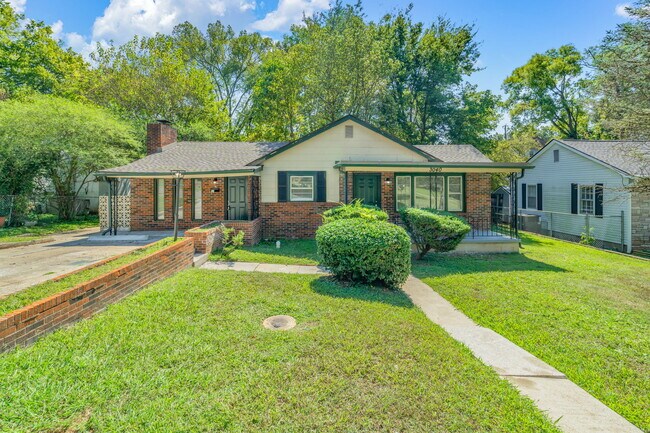 3040 Woodbine Ave in Knoxville, TN - Building Photo - Building Photo